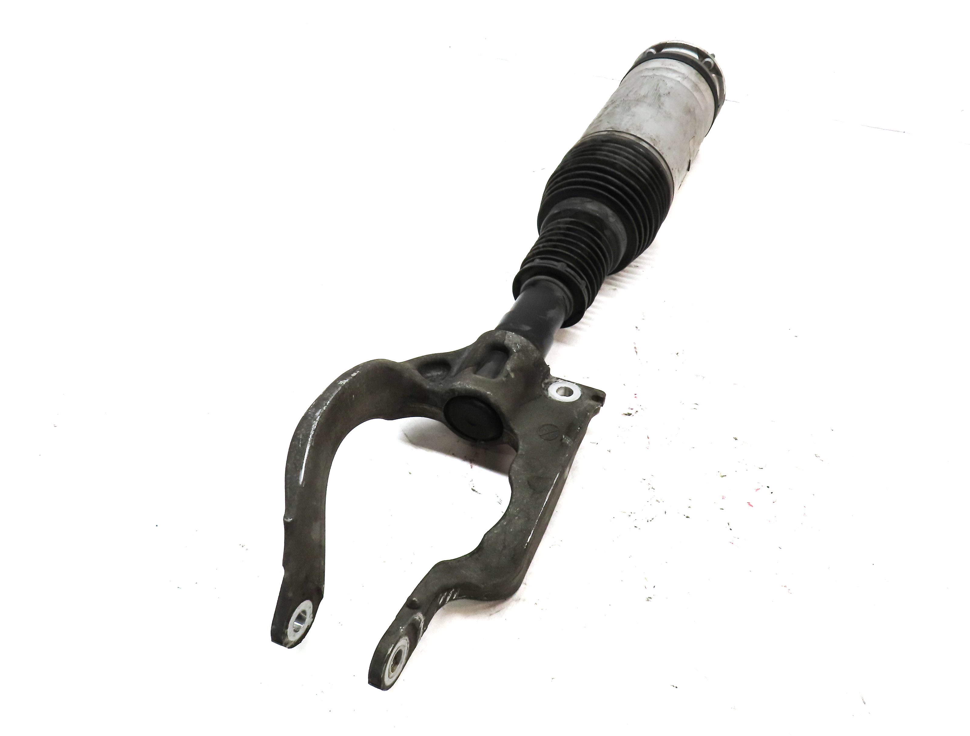 2014-2015 RANGE ROVER SPORT (L494) LEFT & RIGHT REAR SUSPENSION SHOCK STRUT SET — exact item pictured